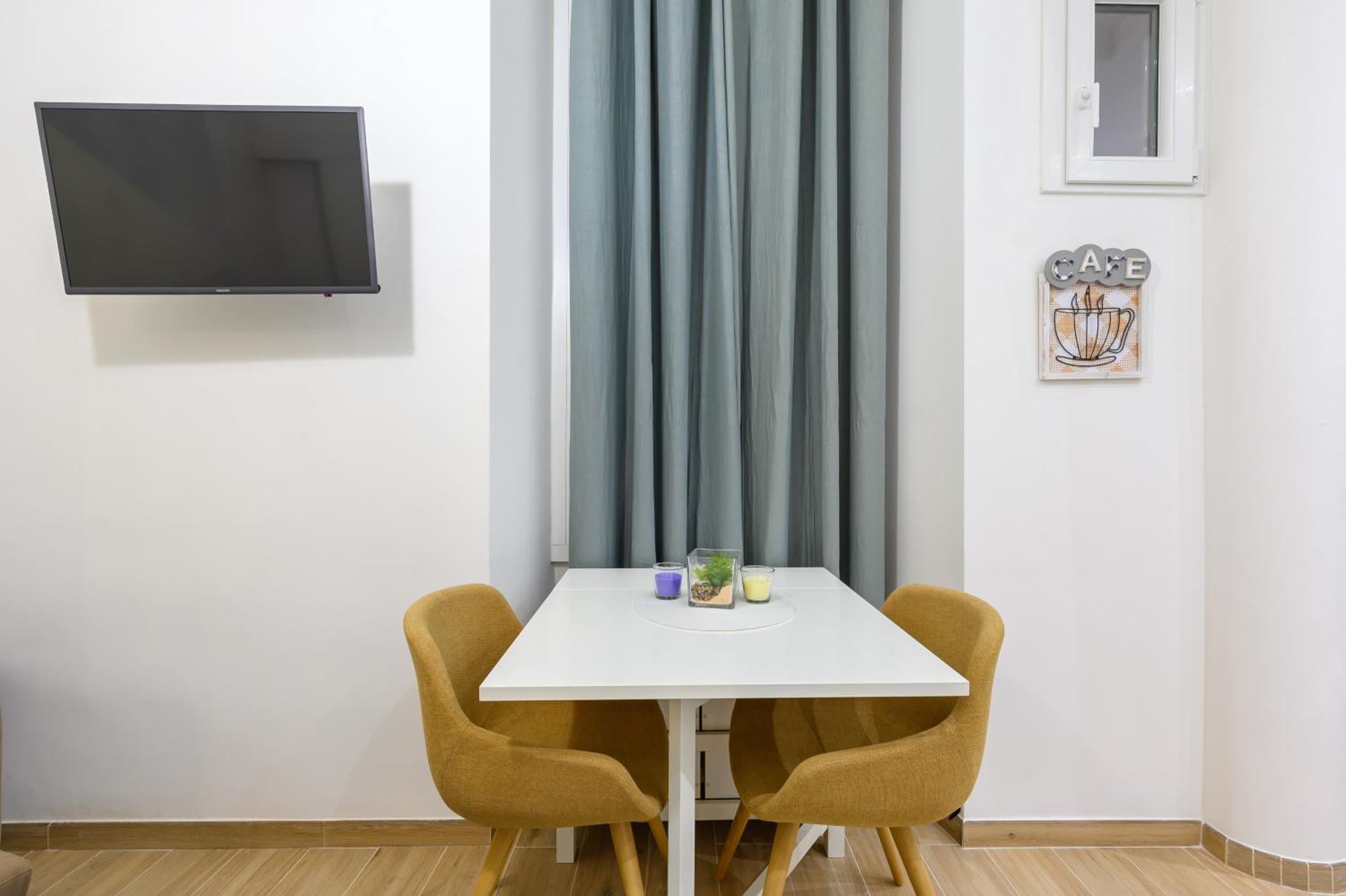 Appartamento Via Visconti Rom Exteriör bild